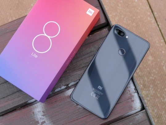 Xiaomi mi 8 lite - 30 celulares até 2000 reais