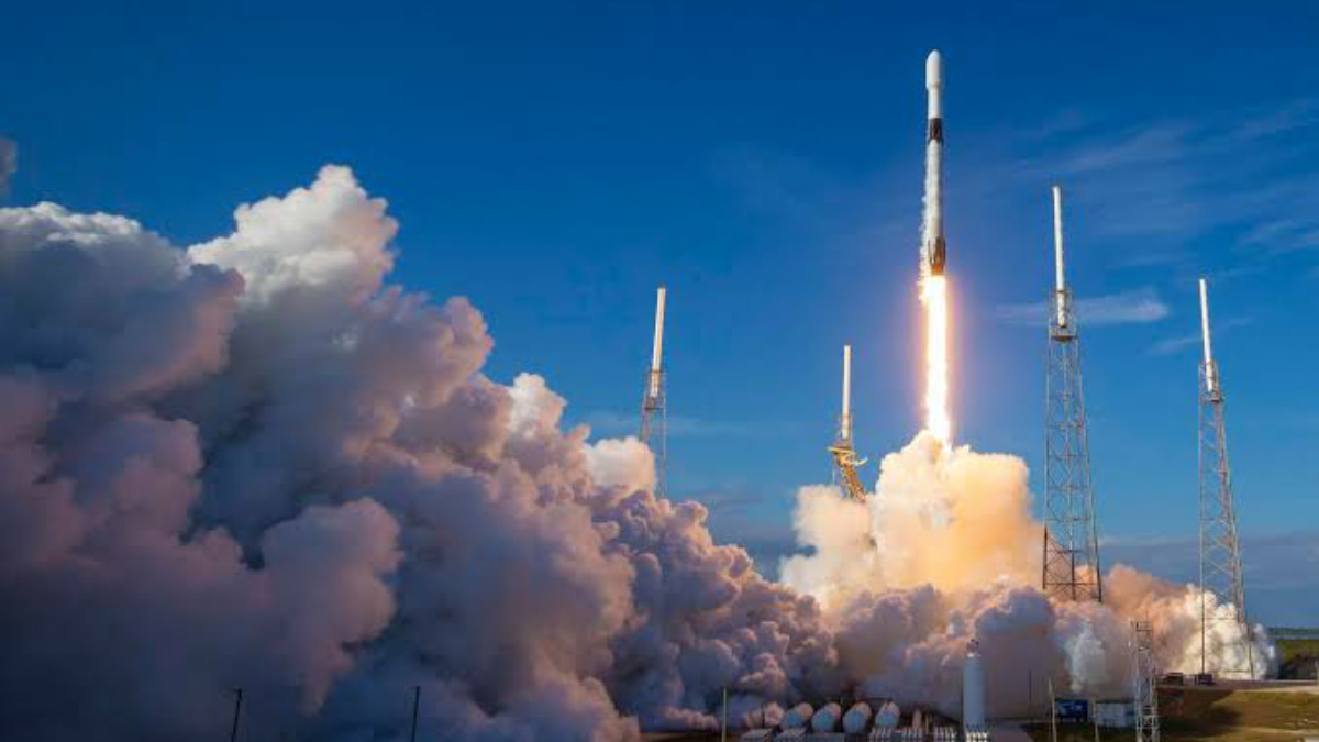 Spacex lance 60 autres satellites Internet starlink