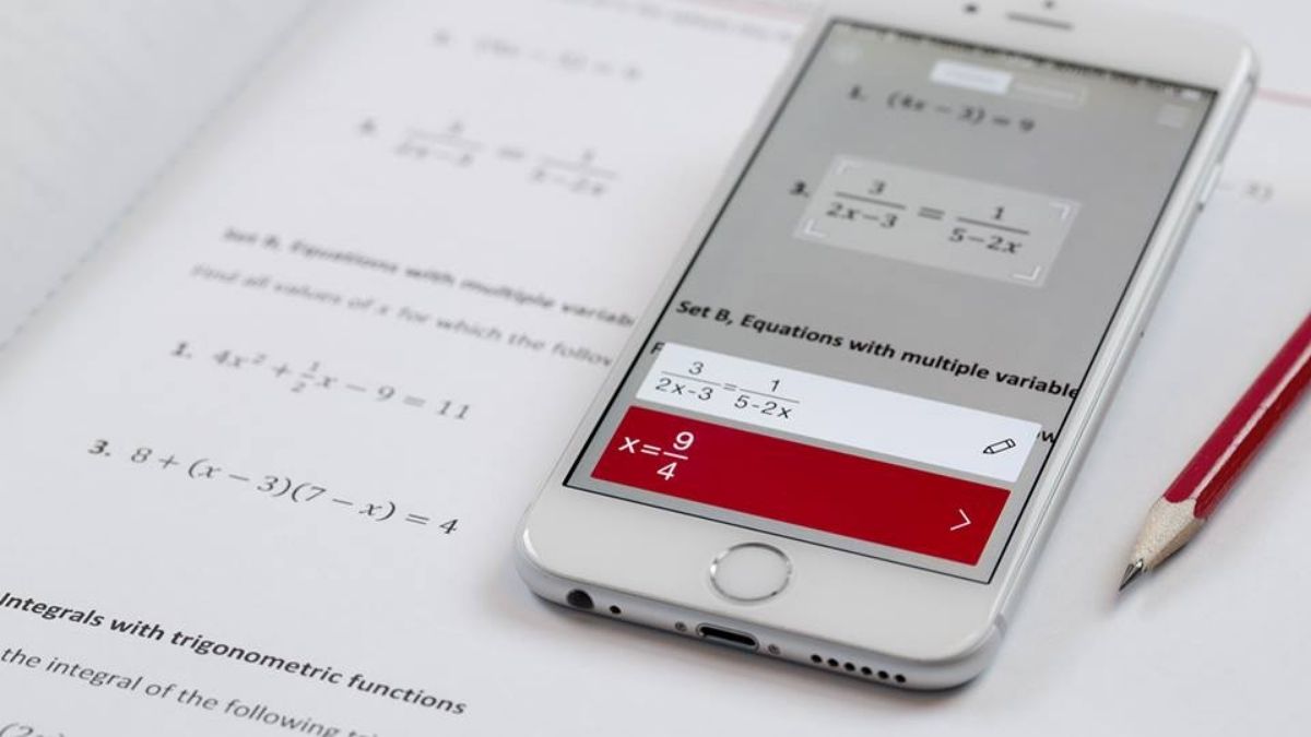 Solving math exercises with the cell phone camera